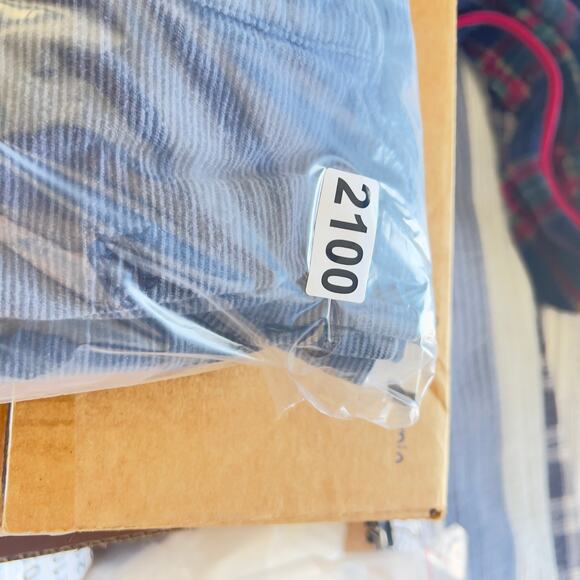 Southern Tide Hoodie Sweatshirt S Drawstring Hood Kangaroo Pouch Henley Style - Picture 15 of 15